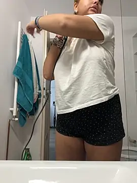 AllysonK online show from September 9, 10:47 am