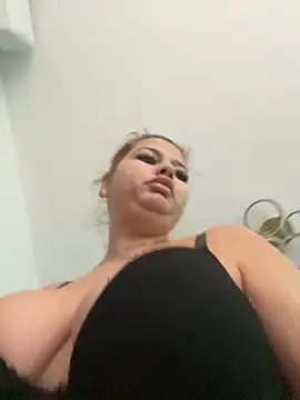 AllysonK online show from November 20, 1:45 pm