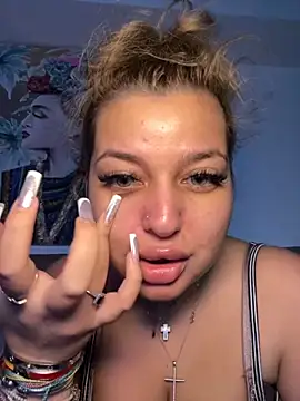 AllysonK online show from November 21, 2:27 pm