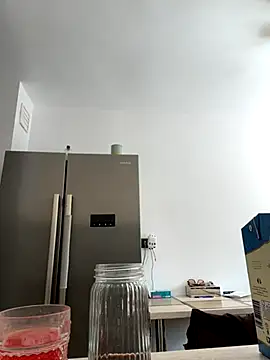 AllysonK online show from September 25, 9:26 am