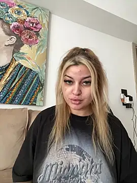 AllysonK online show from April 5, 10:55 am