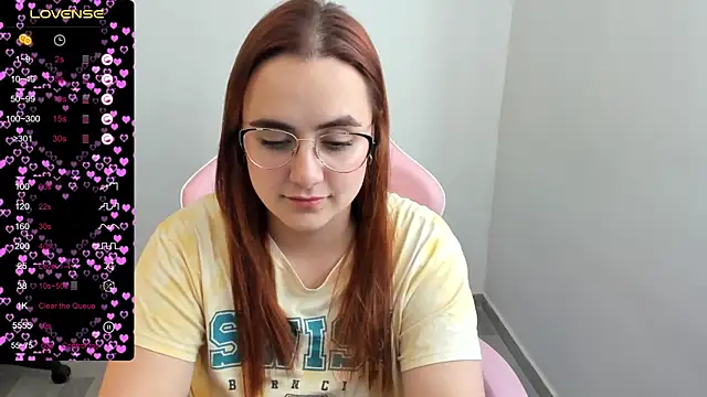 maryluna95 online show from February 26, 7:32 pm