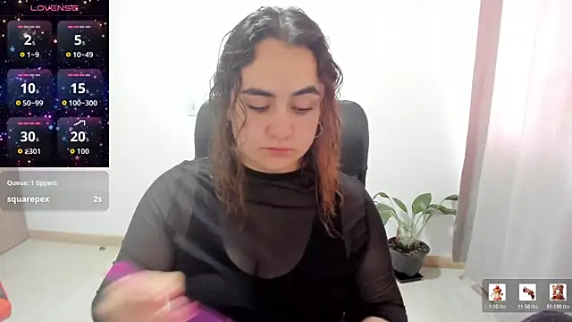 Snapshot of maryluna95 chatting on July 16, 4:48 pm maryluna95 online show from July 16, 4:48 pm