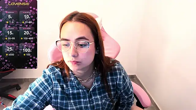 maryluna95 online show from January 31, 4:03 am