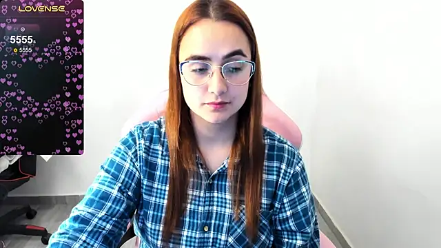 maryluna95 online show from February 6, 1:16 am