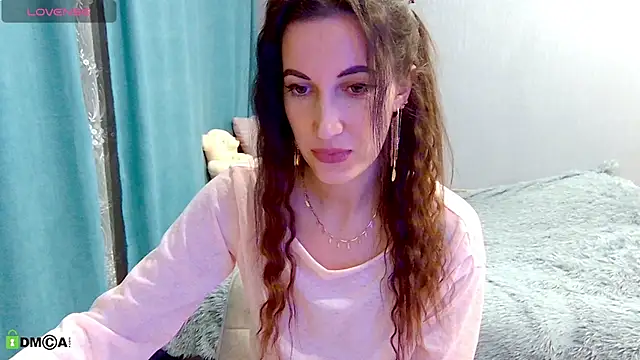 Bany Brandy online show from April 3, 8:37 pm