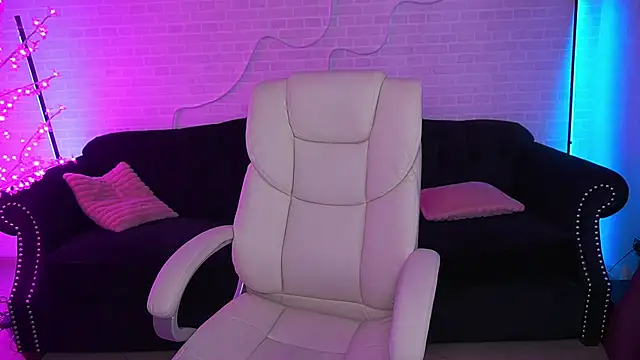 CoolTatis online show from March 10, 6:50 am