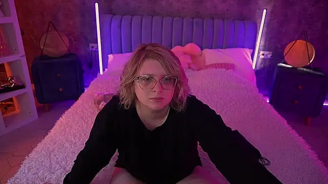 CoolTatis online show from April 30, 5:47 am
