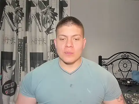 Snapshot of regan_jhonso chatting on October 29, 5:28 am regan jhonso online show from October 29, 5:28 am