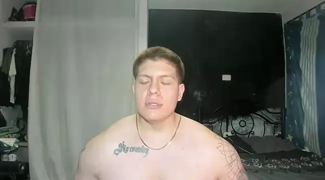 Snapshot of regan_jhonso chatting on March 20, 7:58 am regan jhonso online show from March 20, 7:58 am