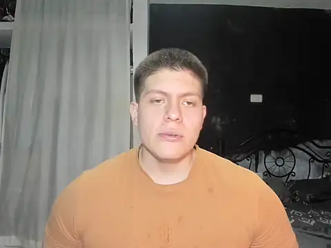 Snapshot of regan_jhonso chatting on March 5, 4:13 am regan jhonso online show from March 5, 4:13 am