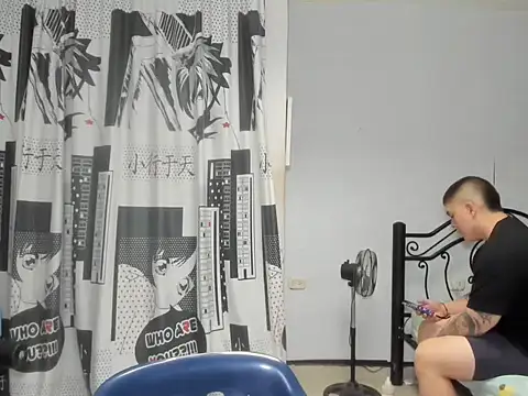 Snapshot of regan_jhonso chatting on November 15, 9:41 pm regan jhonso online show from November 15, 9:41 pm