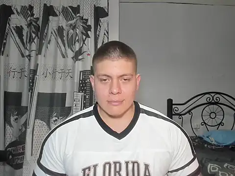 Snapshot of regan_jhonso chatting on October 26, 12:33 am regan jhonso online show from October 26, 12:33 am