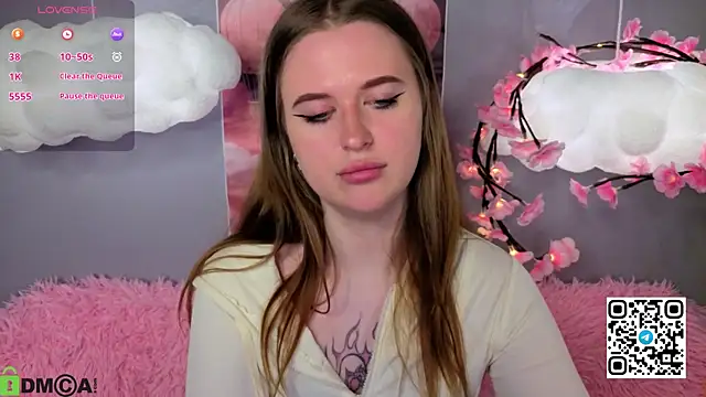 Betany Foks online show from March 27, 12:41 am