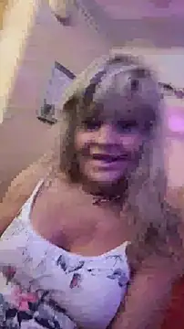 annika lately online show from June 10, 6:09 pm