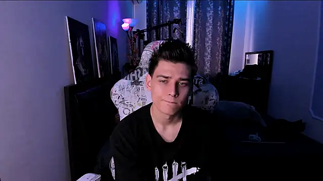 Foxicfu online show from February 7, 7:38 am