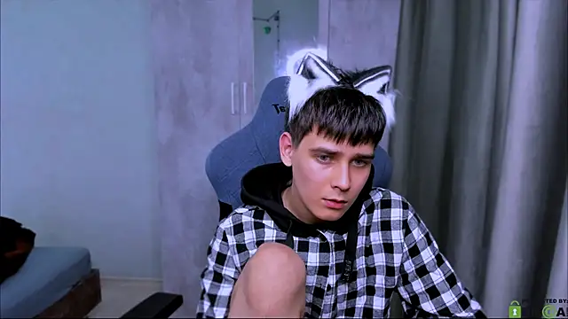 Foxicfu online show from February 14, 4:20 pm