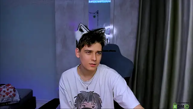 Foxicfu online show from February 16, 3:38 pm