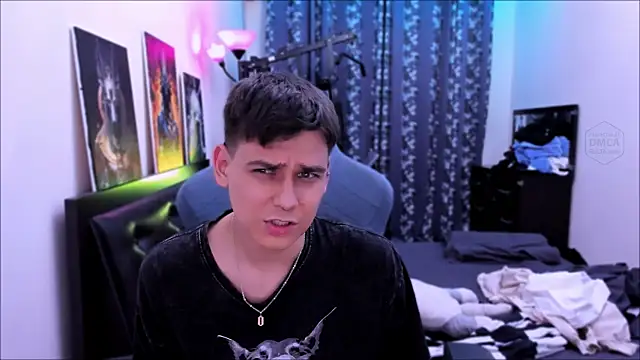 Foxicfu online show from September 19, 5:39 pm