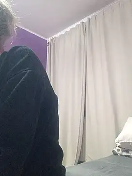 BritneyHudson online show from October 26, 3:07 am