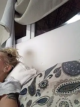 BritneyHudson online show from January 5, 5:27 pm