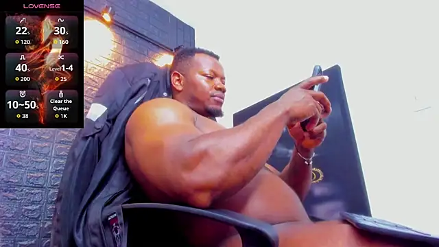 tommike online show from March 31, 2:41 pm