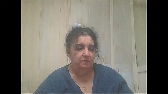 Snapshot of maturekorine chatting on June 2, 5:35 pm maturekorine online show from June 2, 5:35 pm