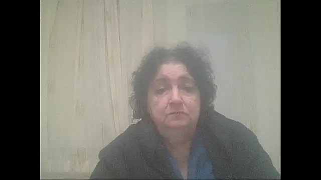 Snapshot of maturekorine chatting on December 3, 2:49 pm maturekorine online show from December 3, 2:49 pm