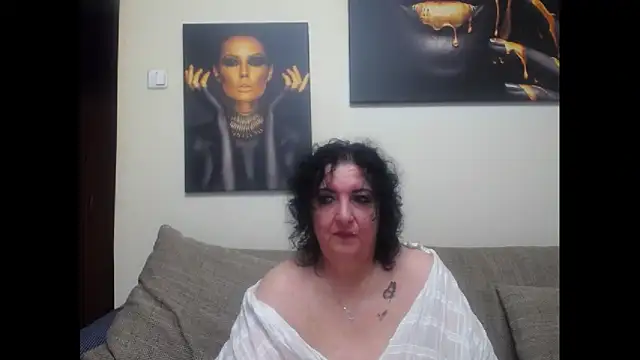 maturekorine online show from May 17, 9:59 pm