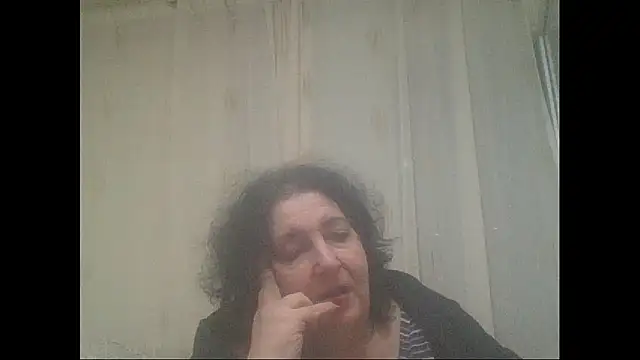 maturekorine online show from April 1, 7:00 pm