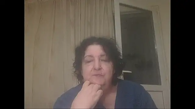 Snapshot of maturekorine chatting on October 26, 4:07 pm maturekorine online show from October 26, 4:07 pm