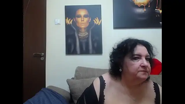 maturekorine online show from February 1, 5:44 pm