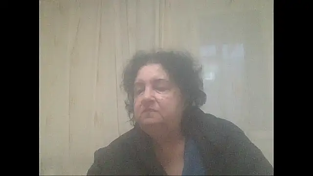 Snapshot of maturekorine chatting on November 28, 2:28 pm maturekorine online show from November 28, 2:28 pm