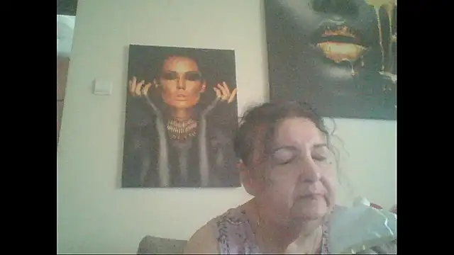 Snapshot of maturekorine chatting on July 5, 12:01 pm maturekorine online show from July 5, 12:01 pm