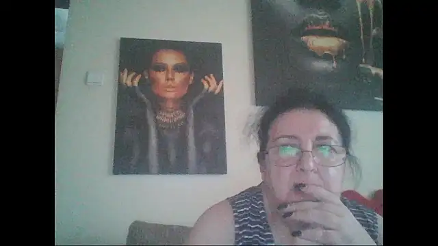 Snapshot of maturekorine chatting on July 14, 3:40 pm maturekorine online show from July 14, 3:40 pm
