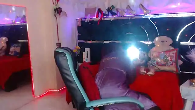 red moon 2 online show from November 13, 11:08 pm