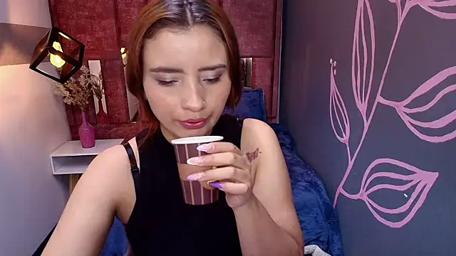 Snapshot of ZaraNolimits_ chatting on July 17, 12:57 pm ZaraNolimits online show from July 17, 12:57 pm