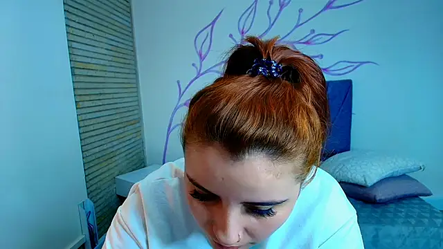 Snapshot of ZaraNolimits_ chatting on December 28, 8:15 pm ZaraNolimits online show from December 28, 8:15 pm