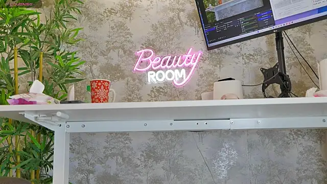 YourBurnWish online show from April 5, 7:09 pm