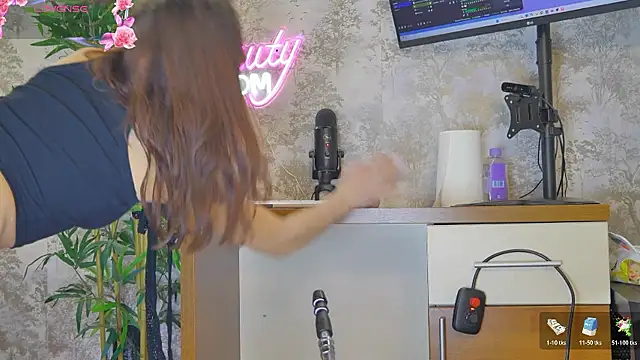 YourBurnWish online show from January 9, 8:05 pm