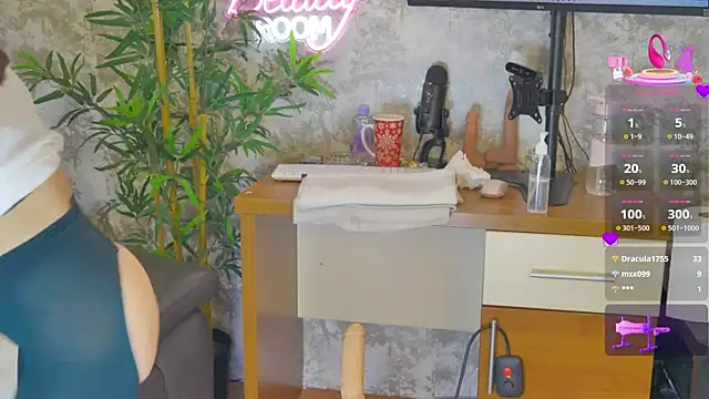 YourBurnWish online show from February 8, 8:17 pm