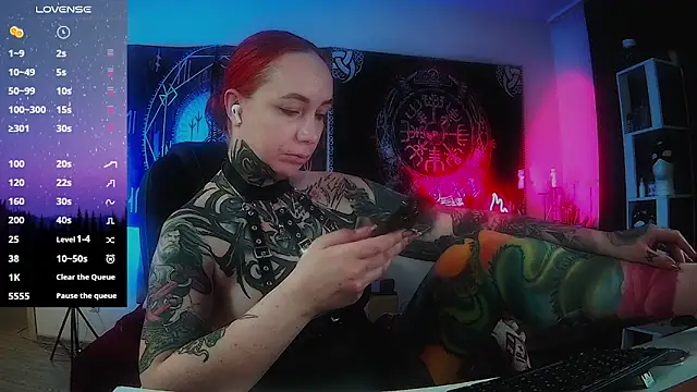 miss jenna lovee online show from April 7, 11:39 pm