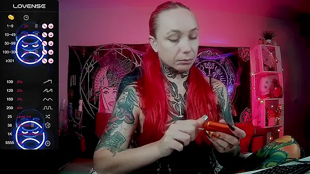 miss jenna lovee online show from October 29, 3:27 am