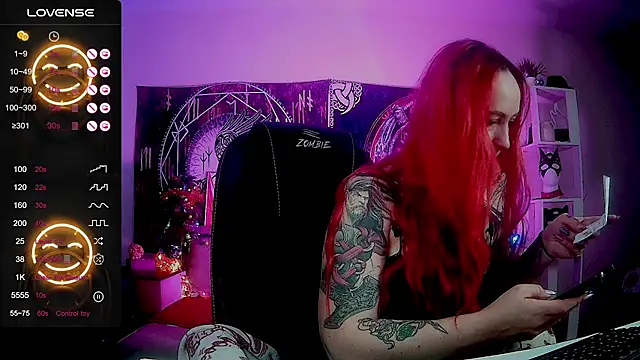 miss jenna lovee online show from December 22, 3:50 am