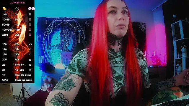 miss jenna lovee online show from April 10, 12:17 am