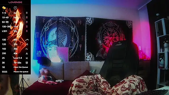 miss jenna lovee online show from April 11, 1:02 am