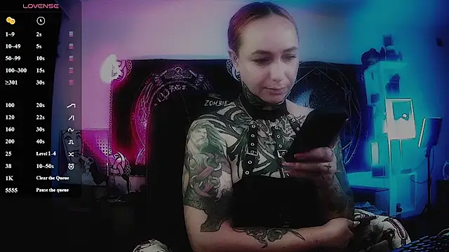 Snapshot of miss_jenna_lovee chatting on June 15, 12:44 am miss jenna lovee online show from June 15, 12:44 am