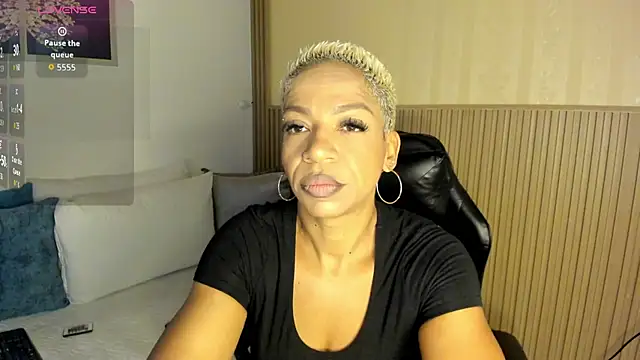 summer night  online show from October 27, 11:33 am