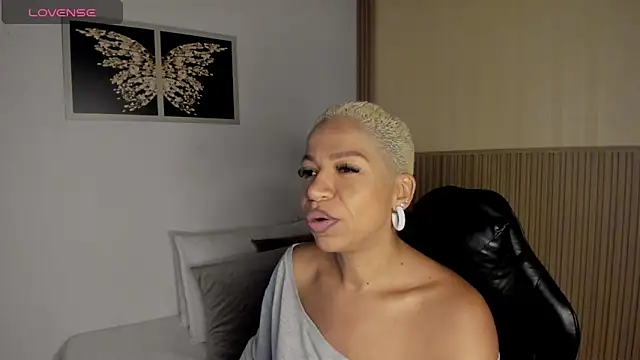 summer night  online show from March 8, 12:52 pm