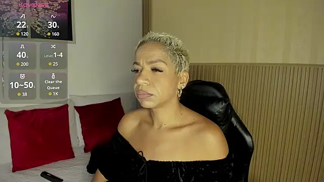 summer night  online show from February 24, 11:44 am